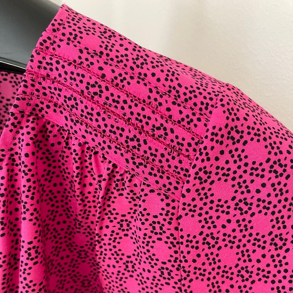 NWT Croft & Barrow Pink Blouse - Picture 6 of 6